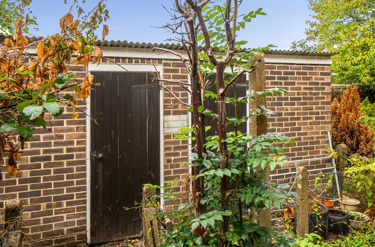 Shamrock Close, Chichester, PO19, photo 15
