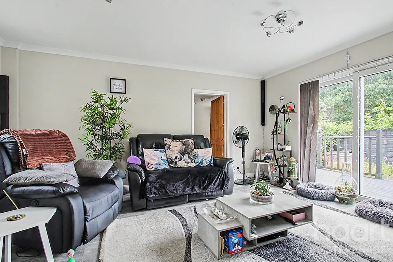 Kimbolton Crescent, Stevenage, SG2, photo 2