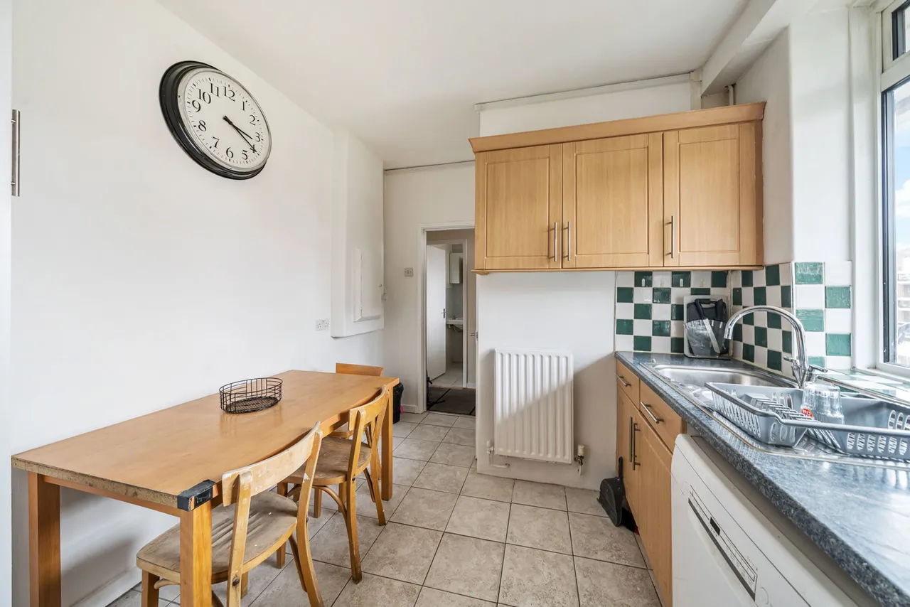 Vauxhall Street, London, SE11, photo 2