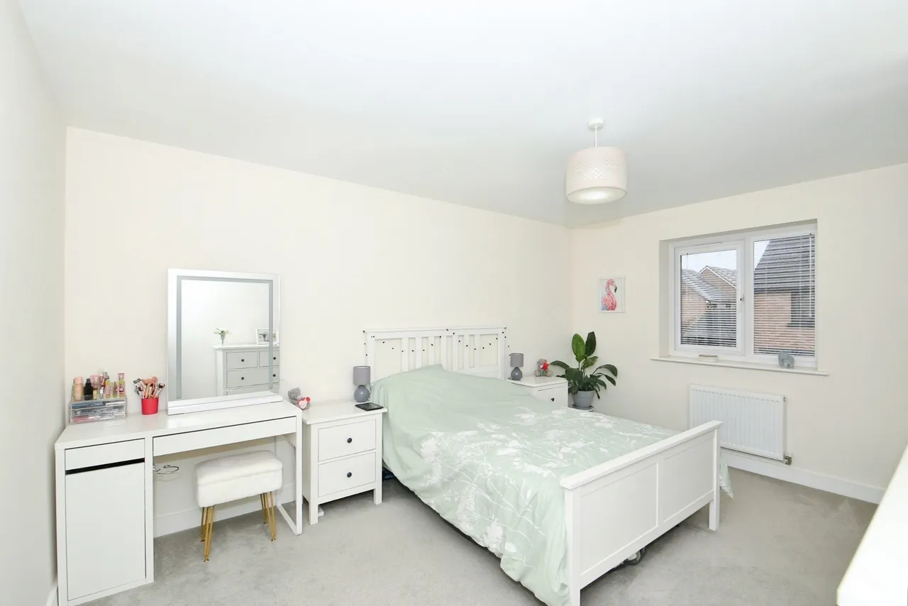Jackson Avenue, Sawtry, PE28, photo 12