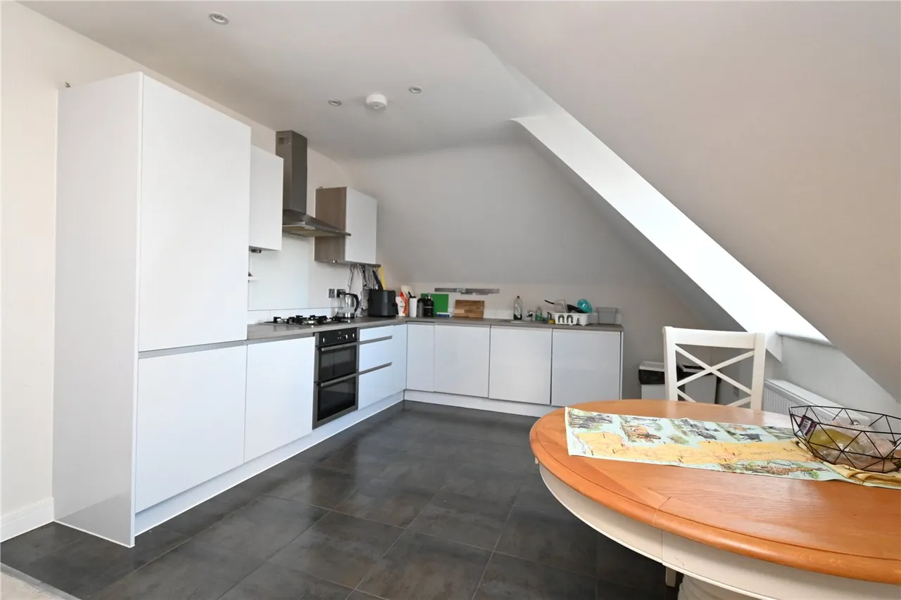 Edison Place, 18 Winchester Road, Basingstoke, Hampshire, RG21, photo 7