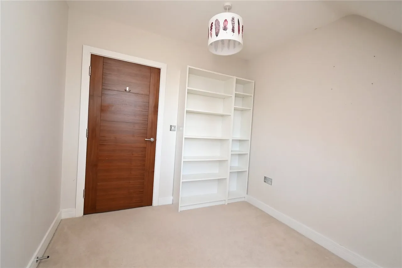 Edison Place, 18 Winchester Road, Basingstoke, Hampshire, RG21, photo 4
