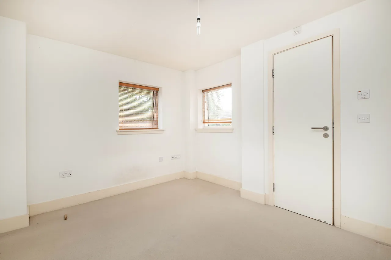 The Downs, London, SW20, photo 9