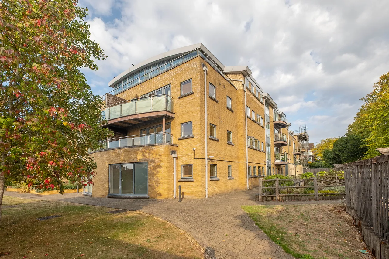 The Downs, London, SW20, photo 15