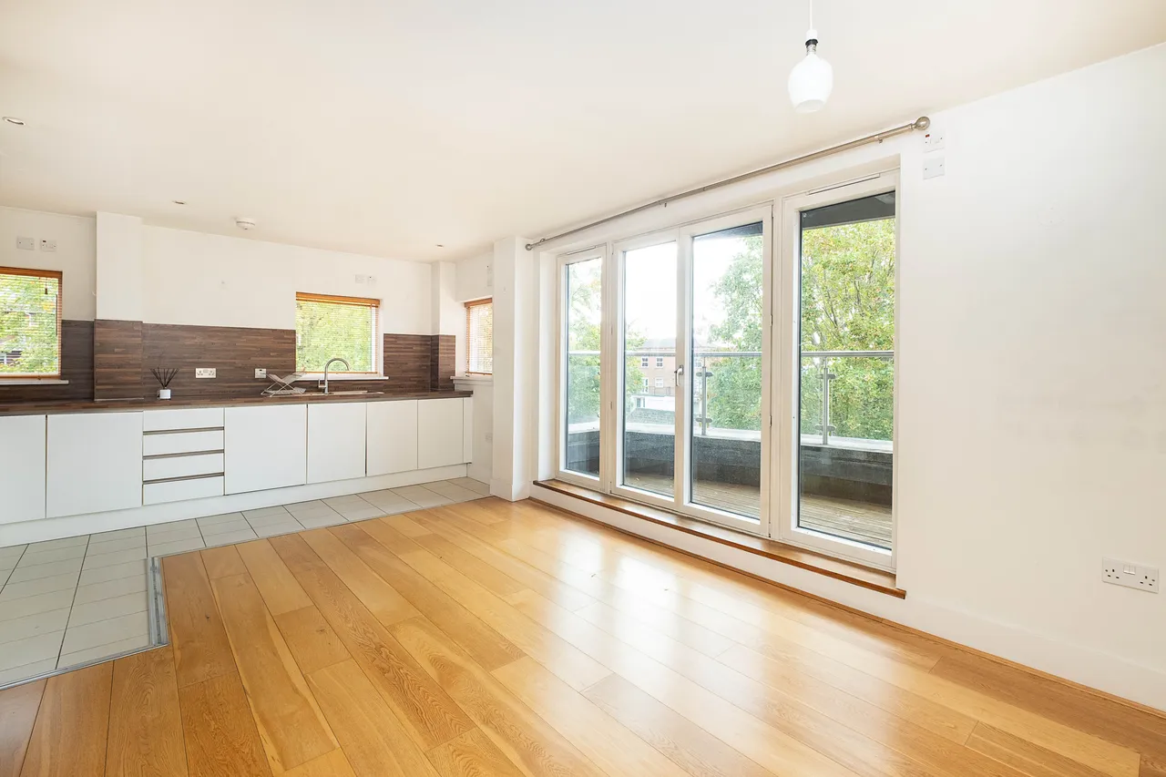 The Downs, London, SW20, photo 7