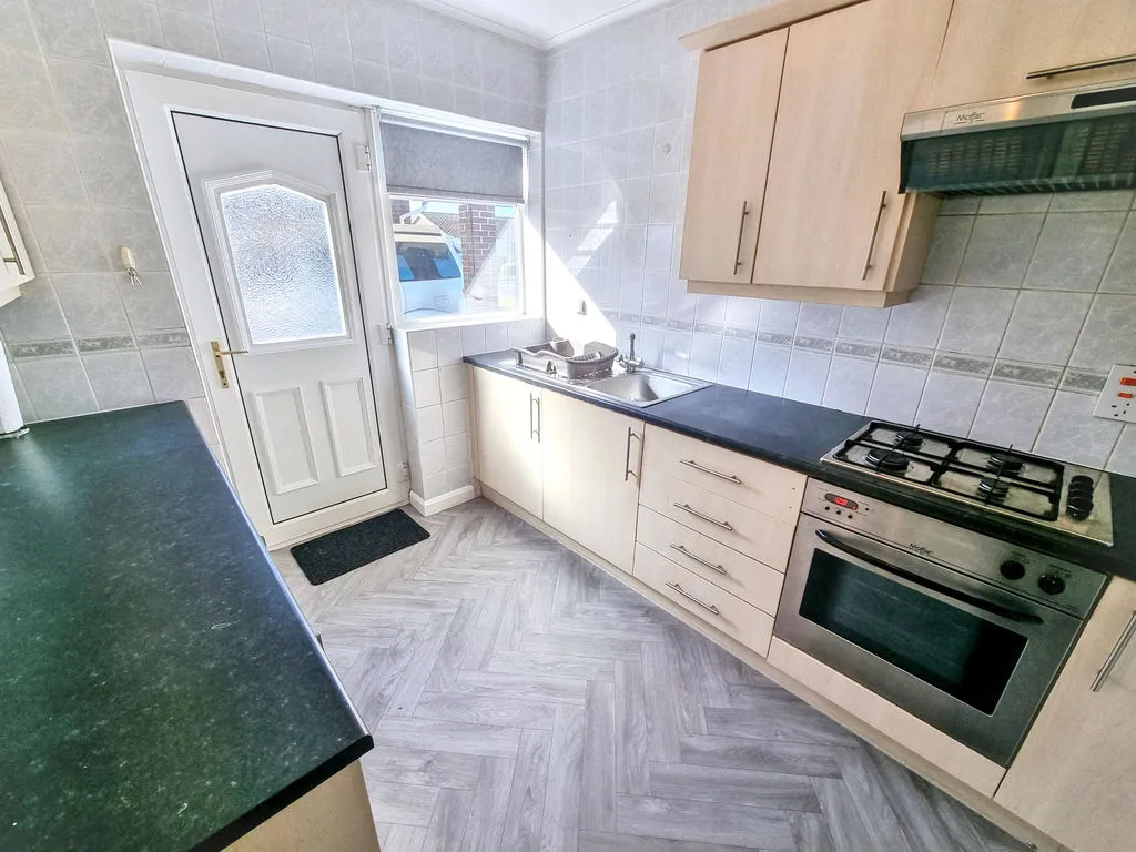 Newcastle Upon Tyne NE5 1TZ, NE5, photo 4