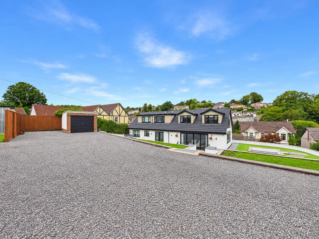 High Street, Newbridge, NP11, photo 32