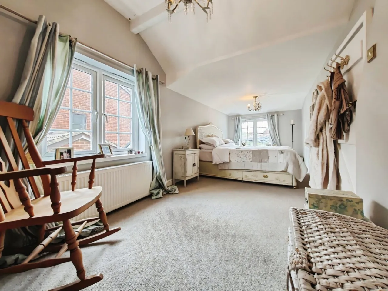 Warfield Street, Warfield, RG42, photo 13