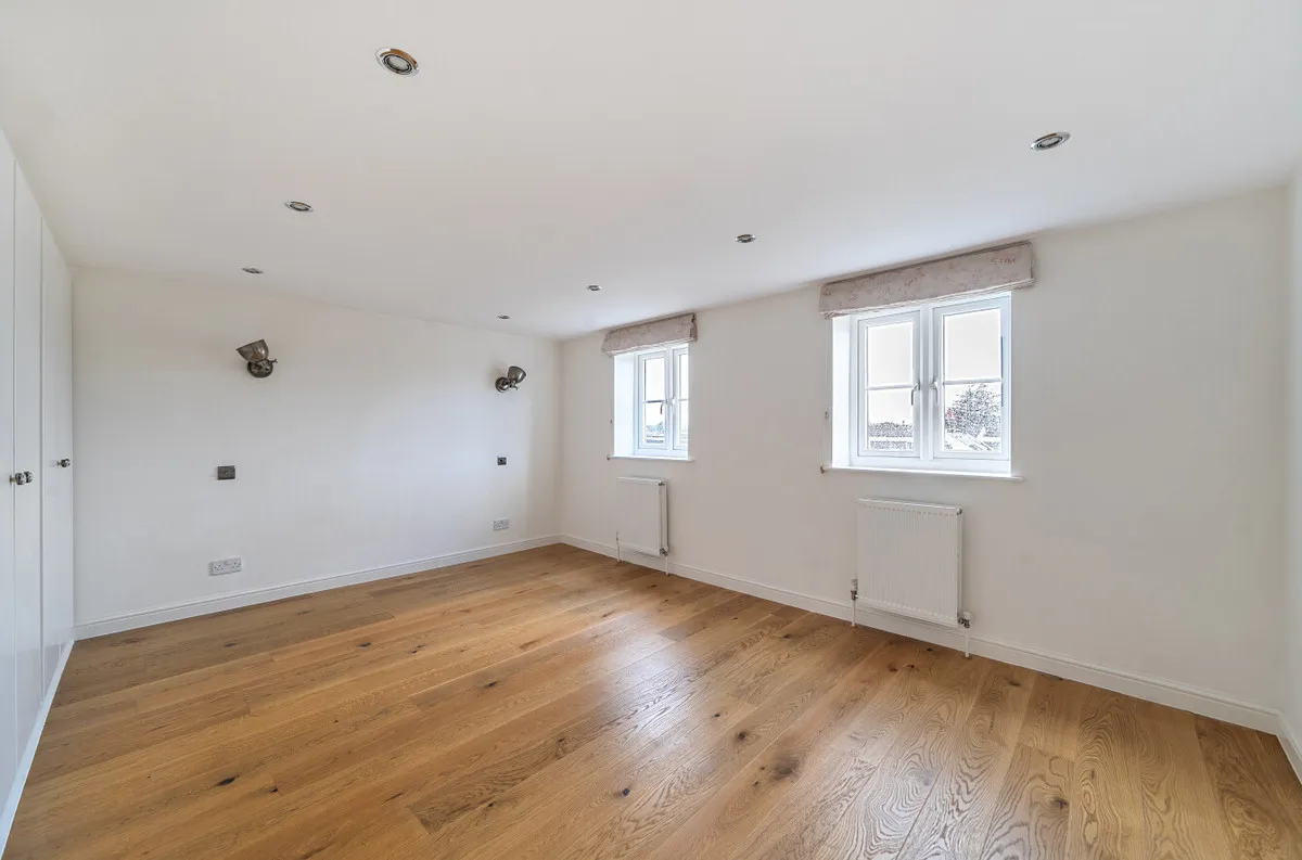 Canbury Avenue, London, KT2, photo 14