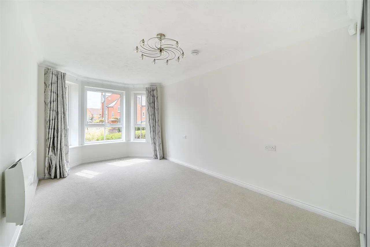Water Lane, Towcester, NN12, photo 6
