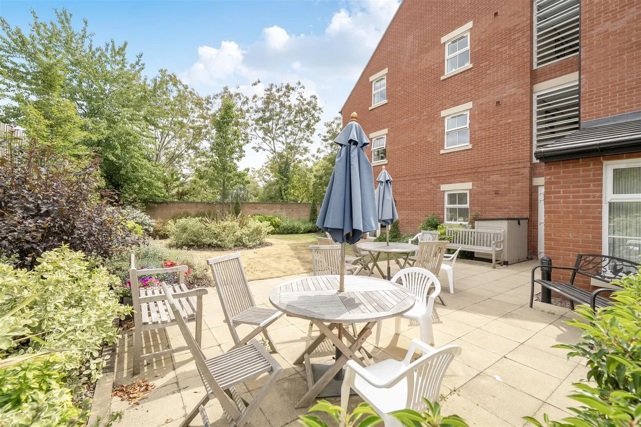 Water Lane, Towcester, NN12, photo 14