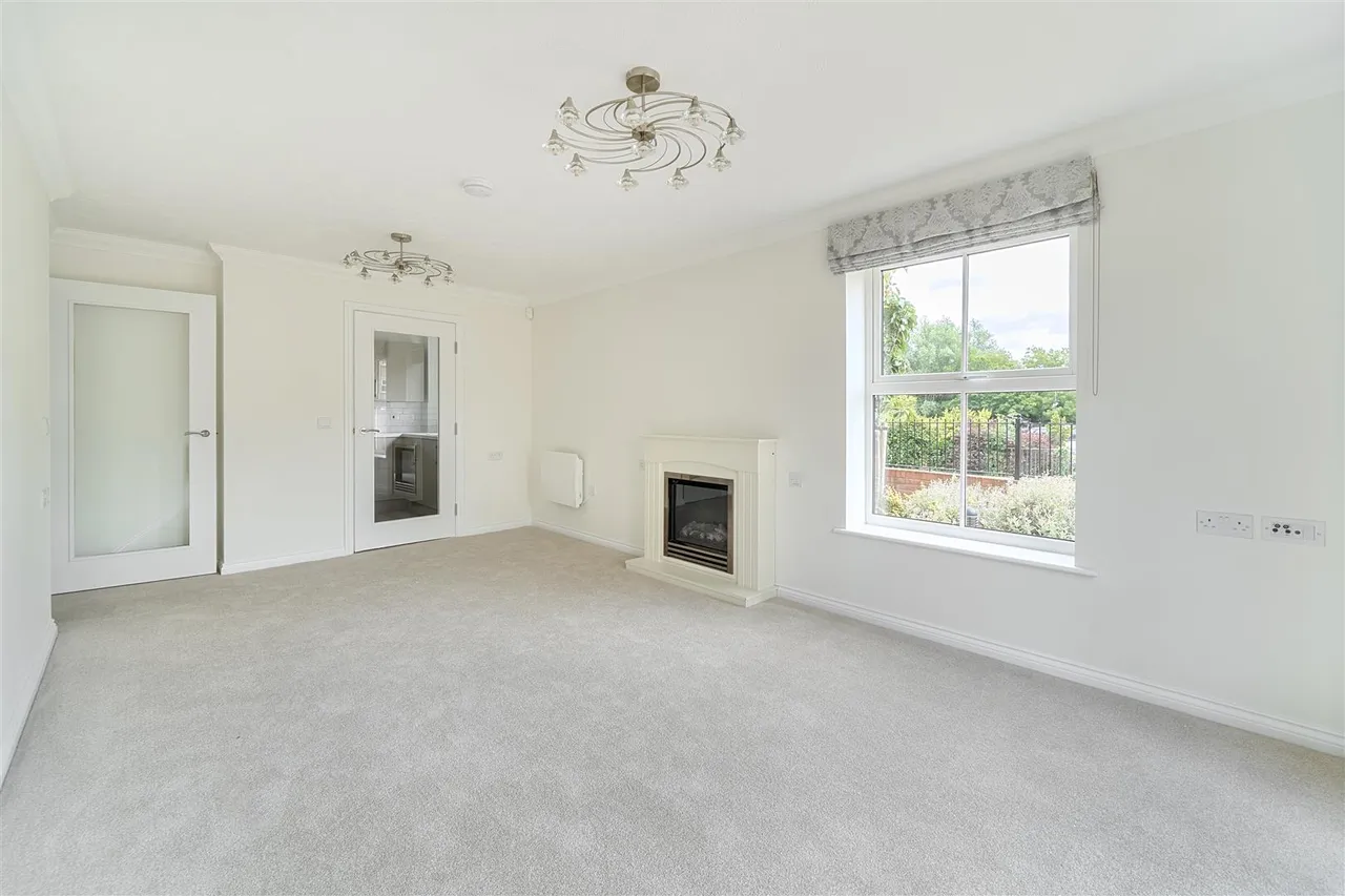 Water Lane, Towcester, NN12, photo 4