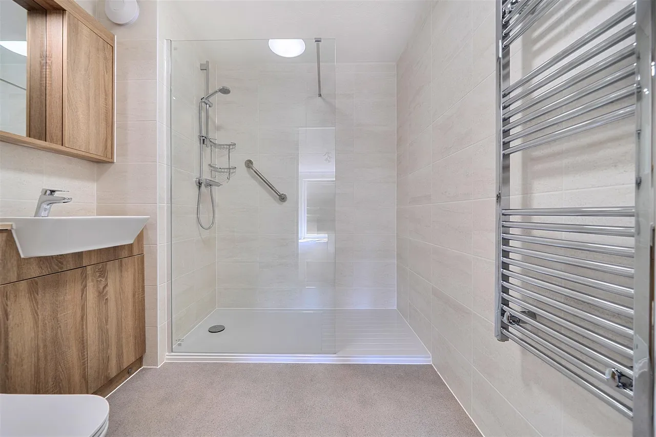 Water Lane, Towcester, NN12, photo 8