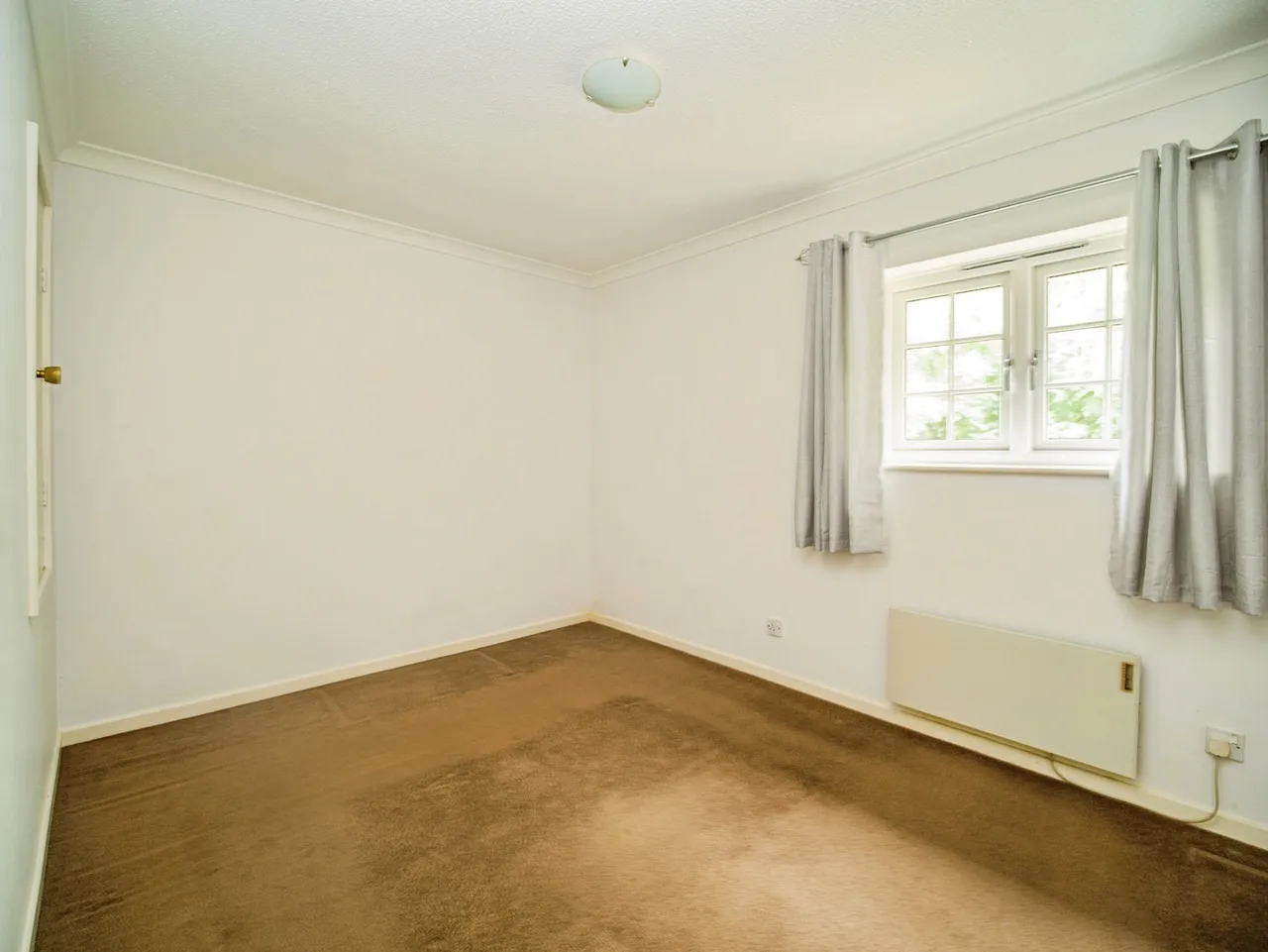 Wellington Court, Weymouth, DT4, photo 8