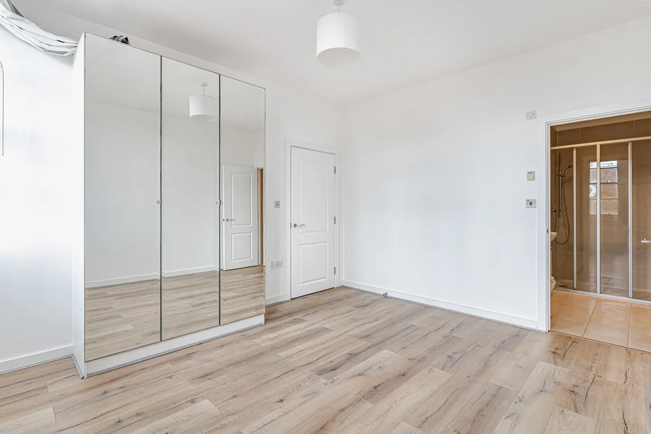 East Arbour Street, Stepney Green, E1, photo 9