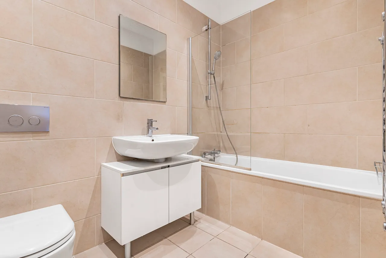 East Arbour Street, Stepney Green, E1, photo 5