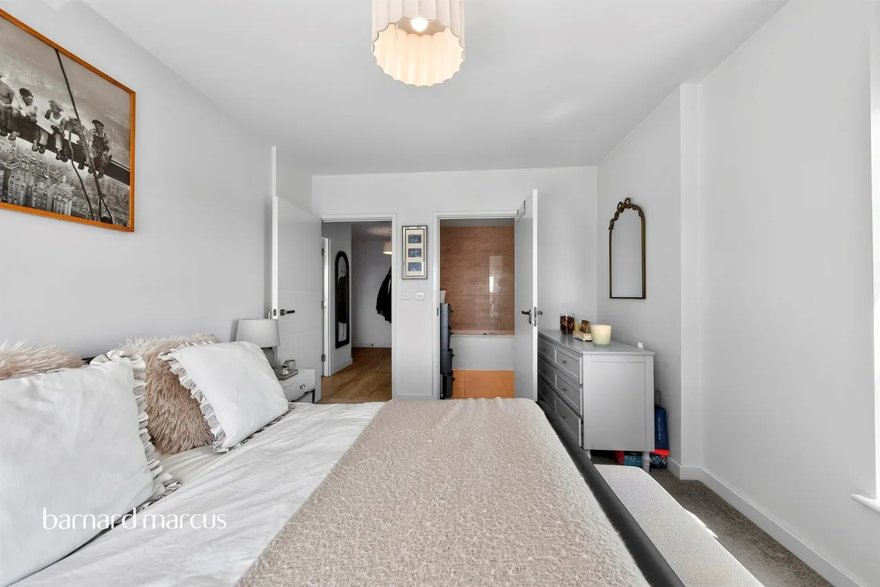 Rowland Road, London, N17, photo 18