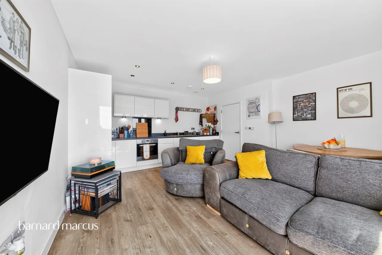 Rowland Road, London, N17, photo 3