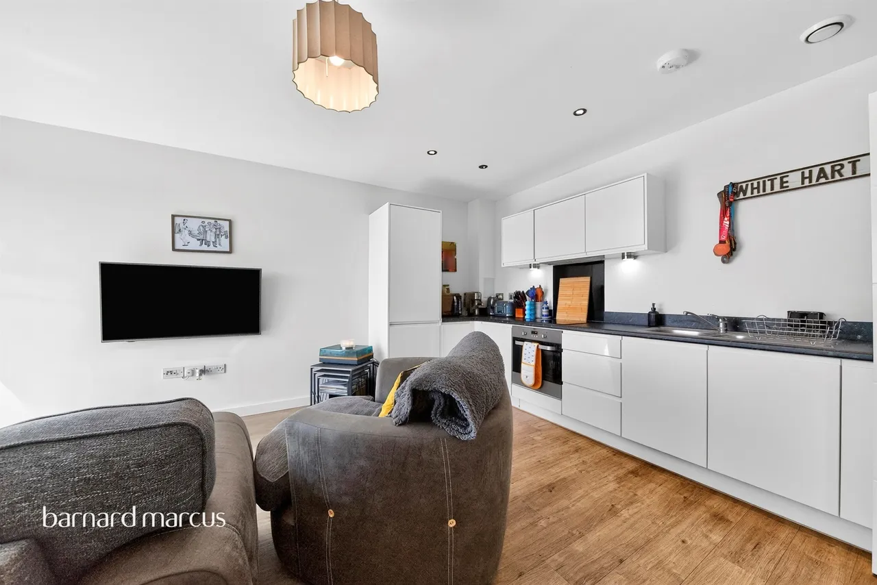 Rowland Road, London, N17, photo 16