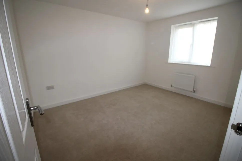 Henton Row, Nottingham, NG7, photo 4