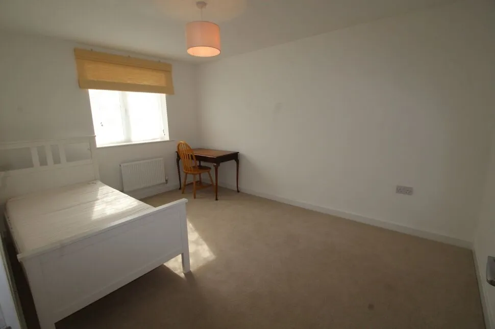 Henton Row, Nottingham, NG7, photo 5