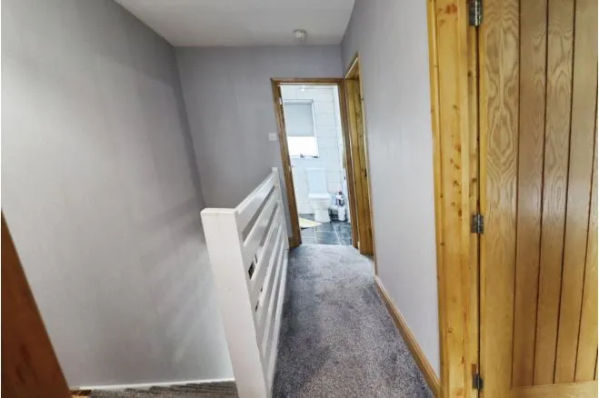 Kensington Drive, Porth, photo 11