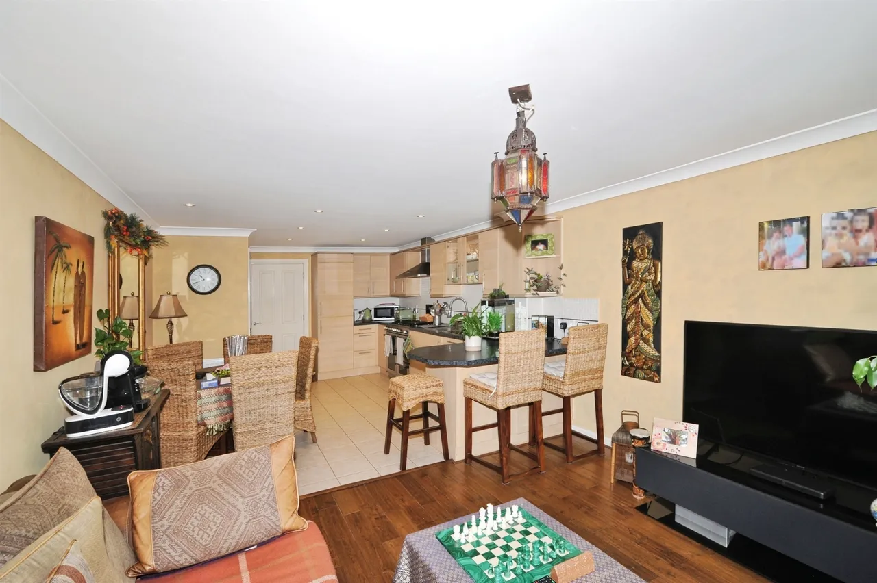 Celandine Drive, St. Leonards-On-Sea, TN38, photo 4