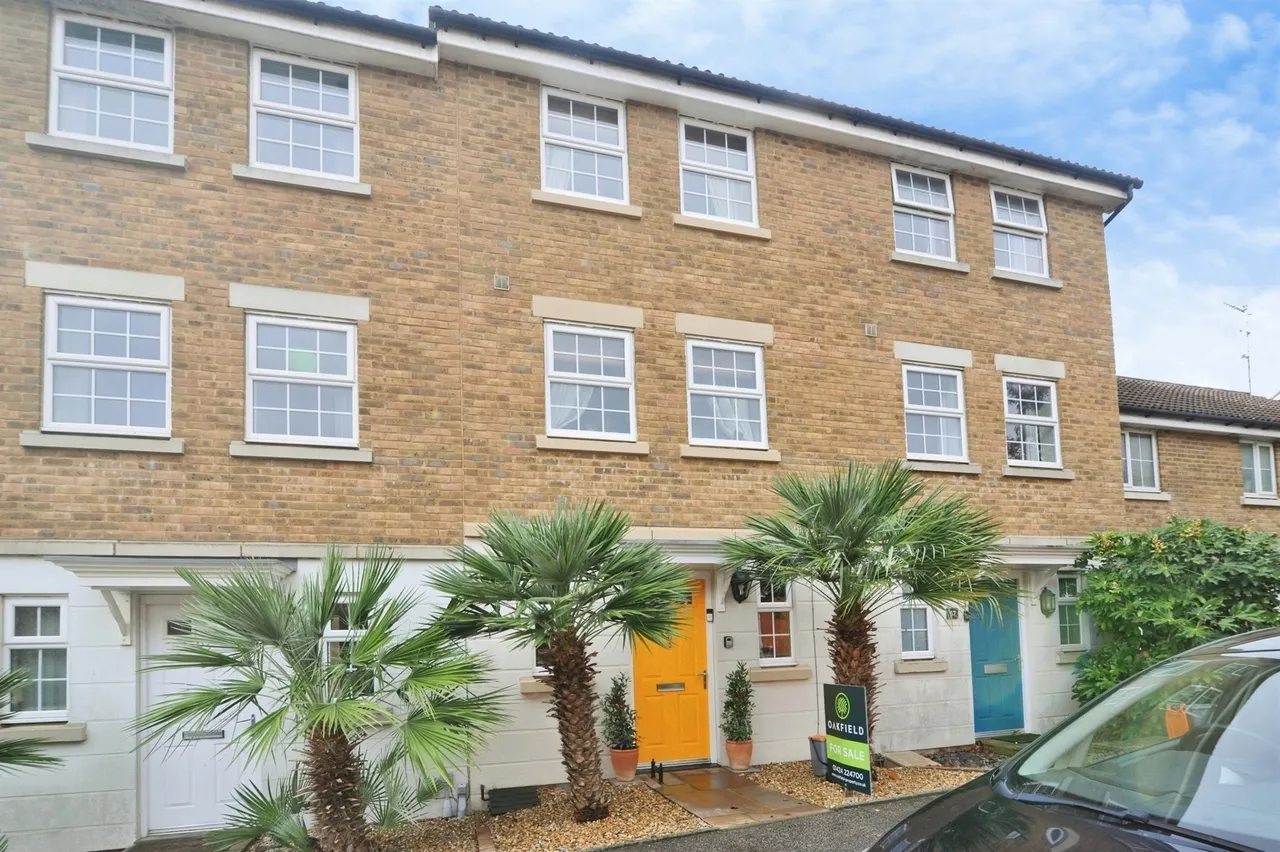 4 bed house for sale, Celandine Drive, St. Leonards-On-Sea, TN38