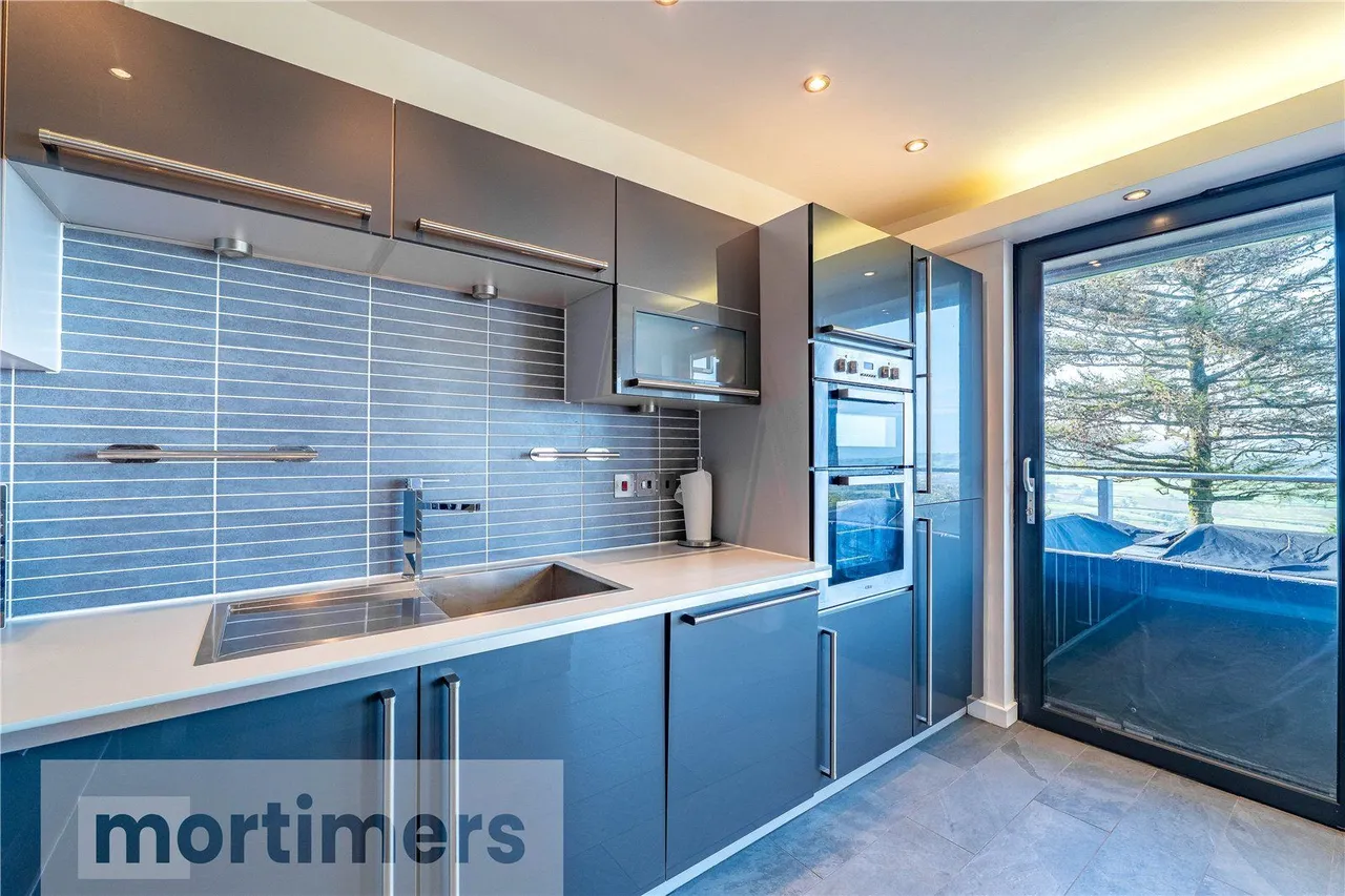 Belthorn Road, Belthorn, BB1, photo 12