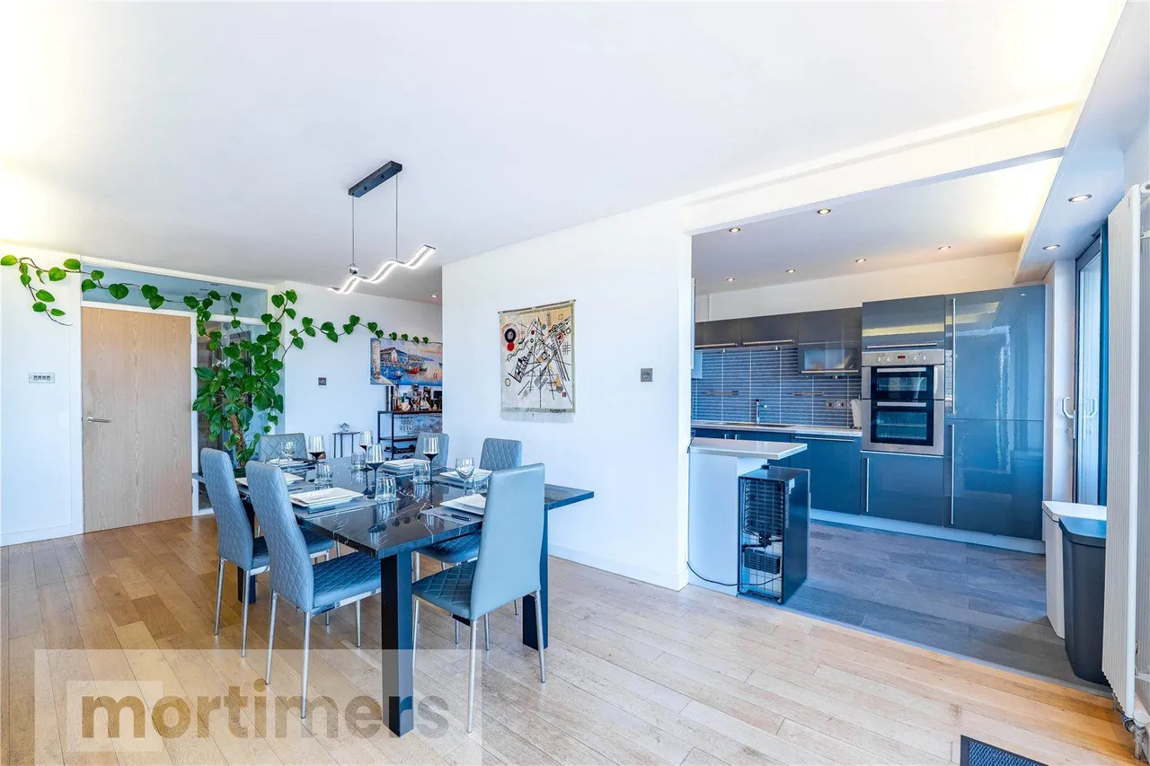 Belthorn Road, Belthorn, BB1, photo 9