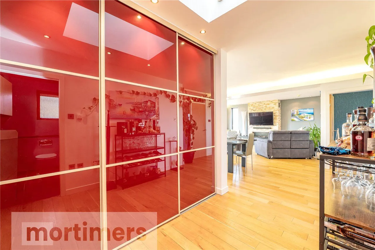 Belthorn Road, Belthorn, BB1, photo 5