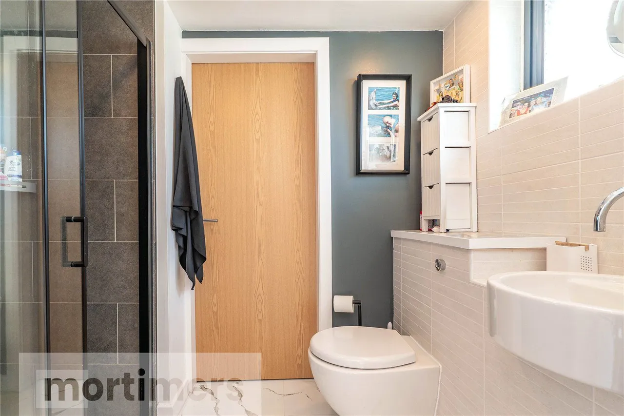 Belthorn Road, Belthorn, BB1, photo 16
