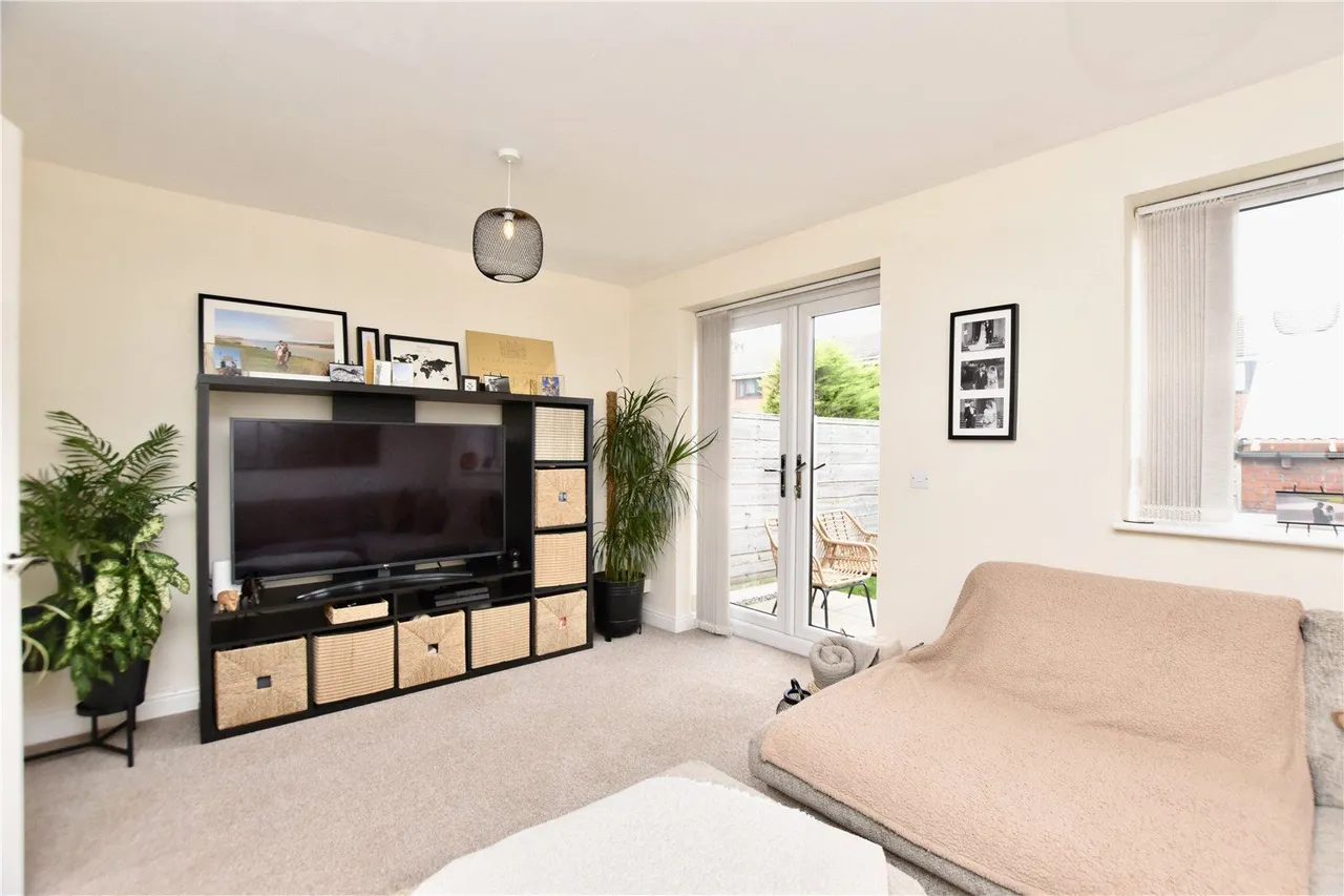 James William Street, Littleborough, OL15, photo 8
