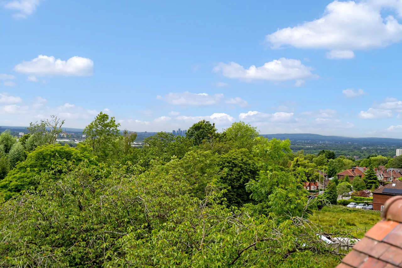 Werneth Road, Woodley, SK6, photo 7