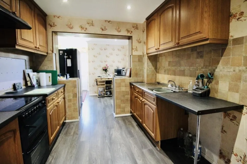 Brockworth, Yate, BS37, photo 15