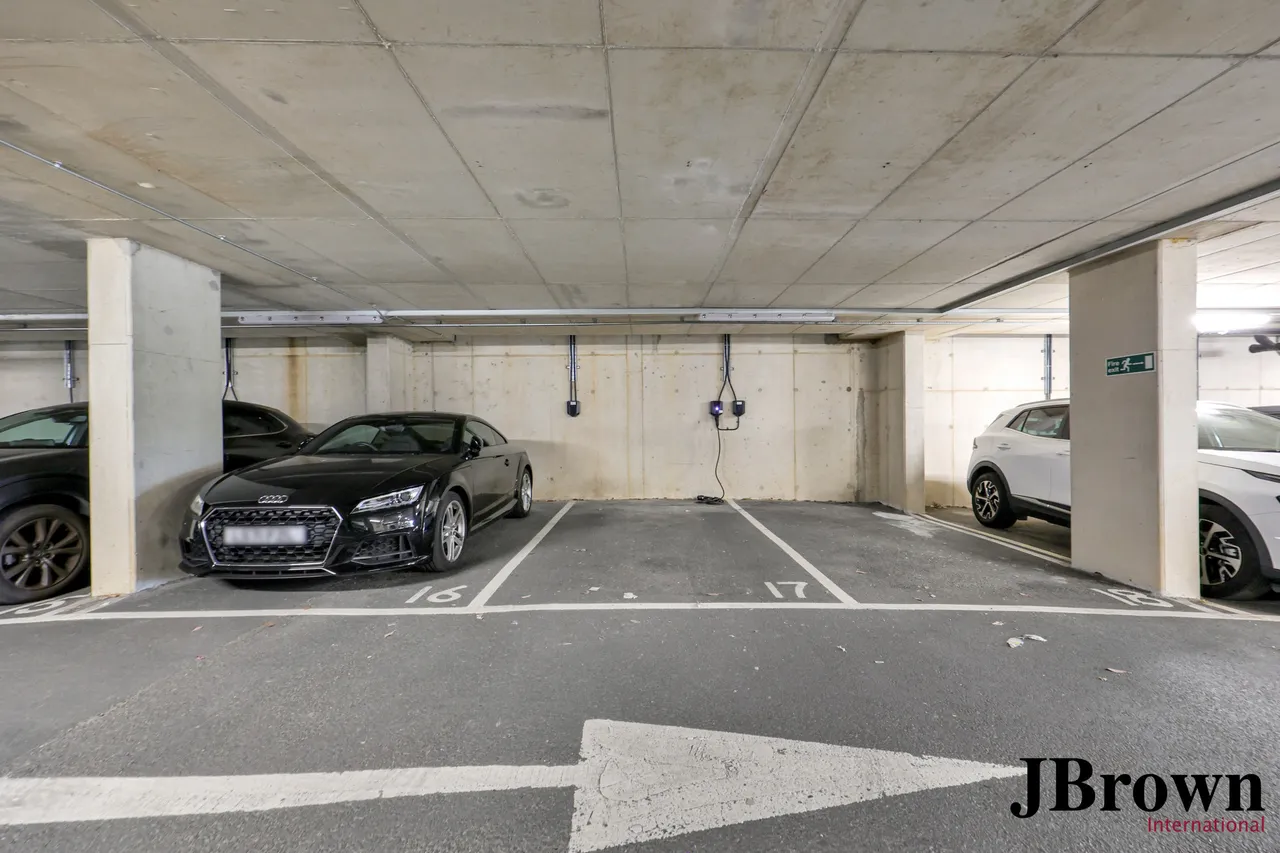 Stamford Building, Millbrook Park, NW7, photo 21