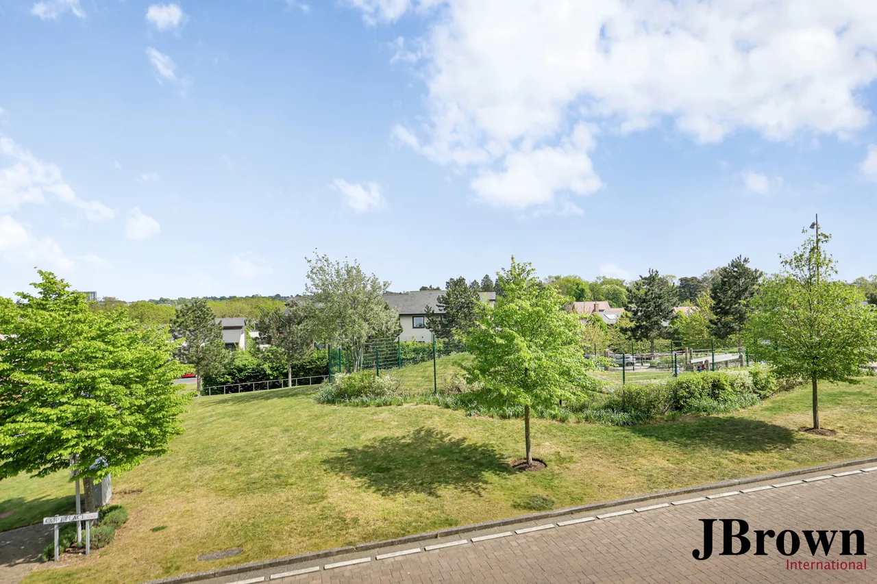 Stamford Building, Millbrook Park, NW7, photo 9