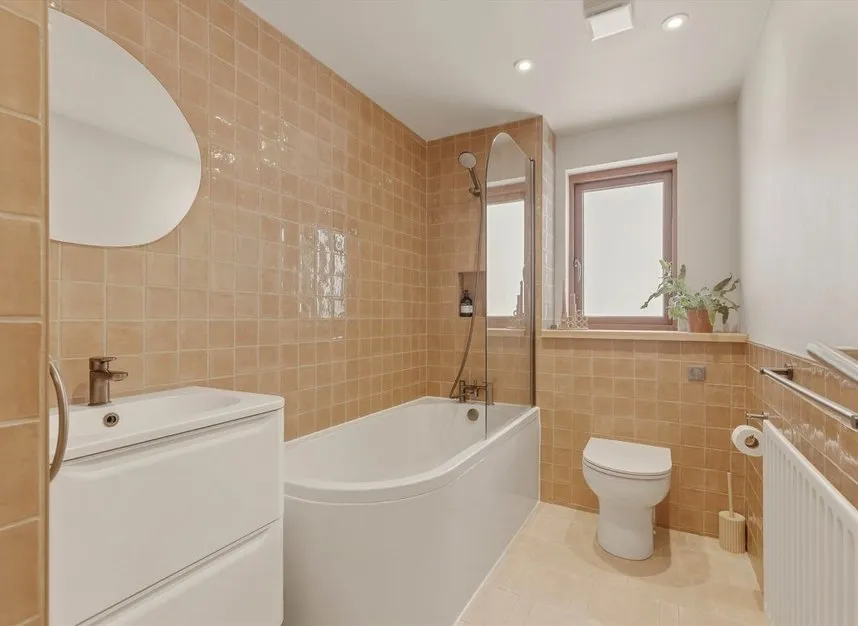 Muir Road, Clapton, E5, photo 3