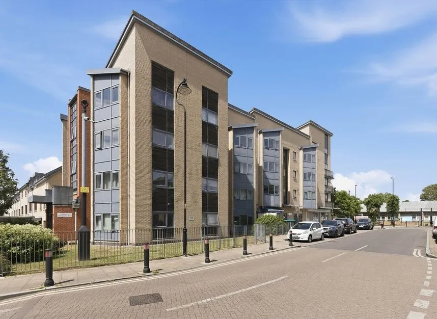 Muir Road, Clapton, E5, photo 8