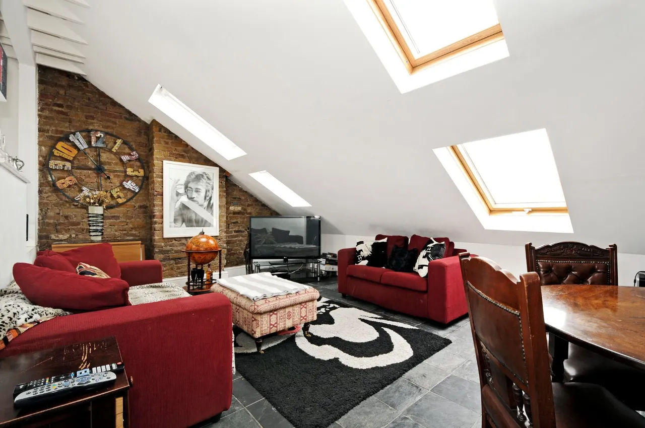 3 bed property to rent — Rowfant Road, Balham, London, SW17