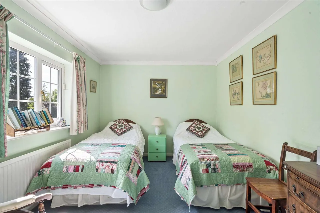 Moulsford, Wallingford, Oxfordshire, OX10 9JD, photo 10