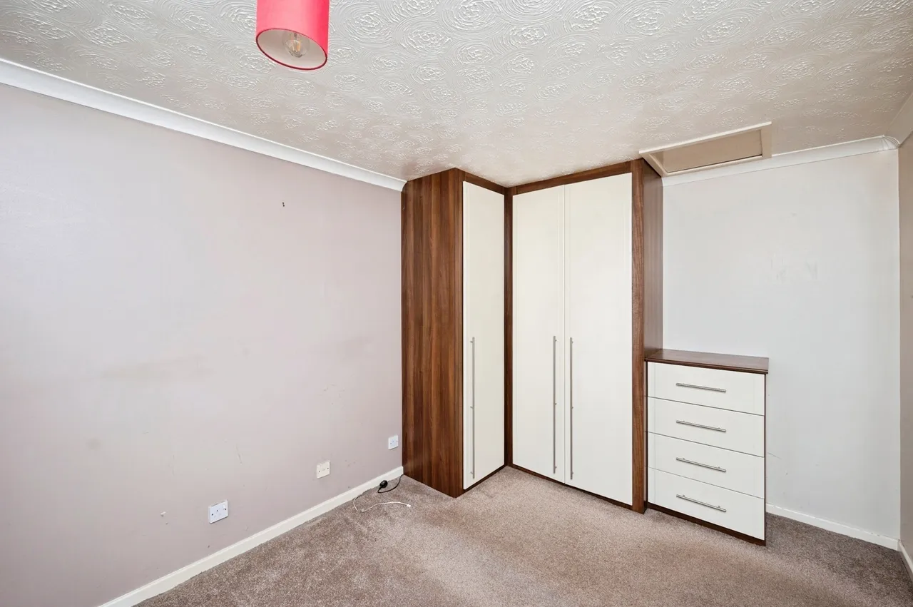 Hammersmith Close, Nuthall, Nottingham, Nottinghamshire, NG16, photo 11