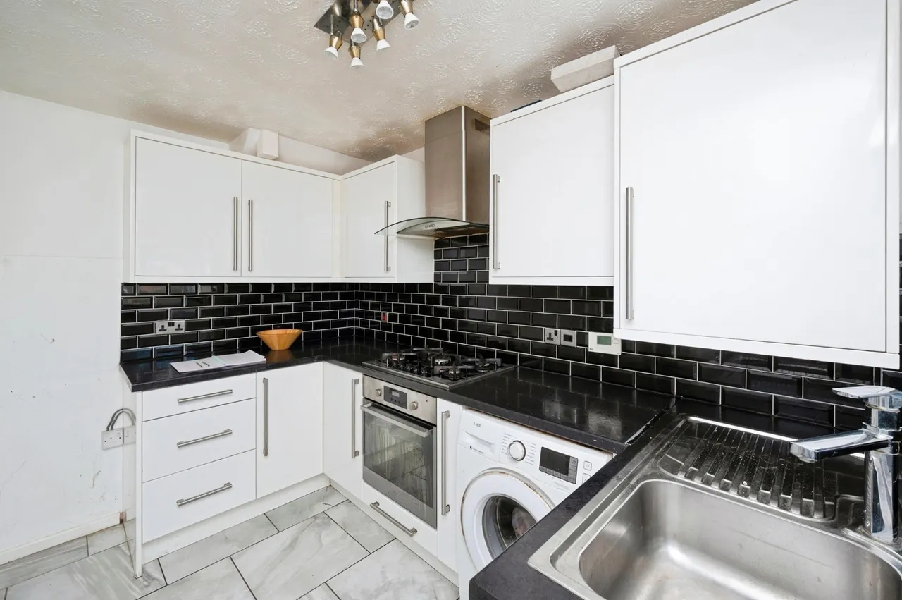 Hammersmith Close, Nuthall, Nottingham, Nottinghamshire, NG16, photo 5