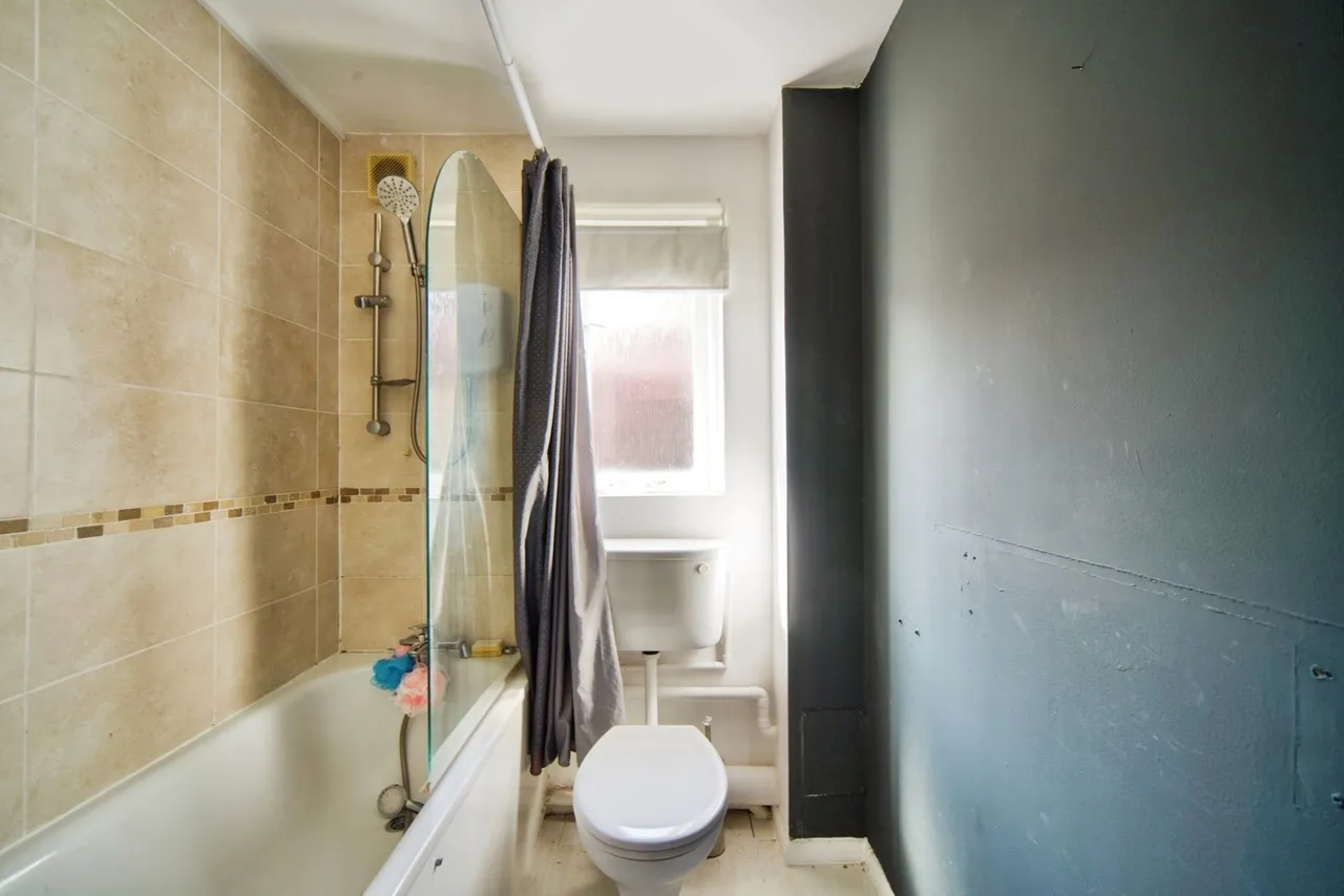 Leigh Hunt Drive, London, N14, photo 8