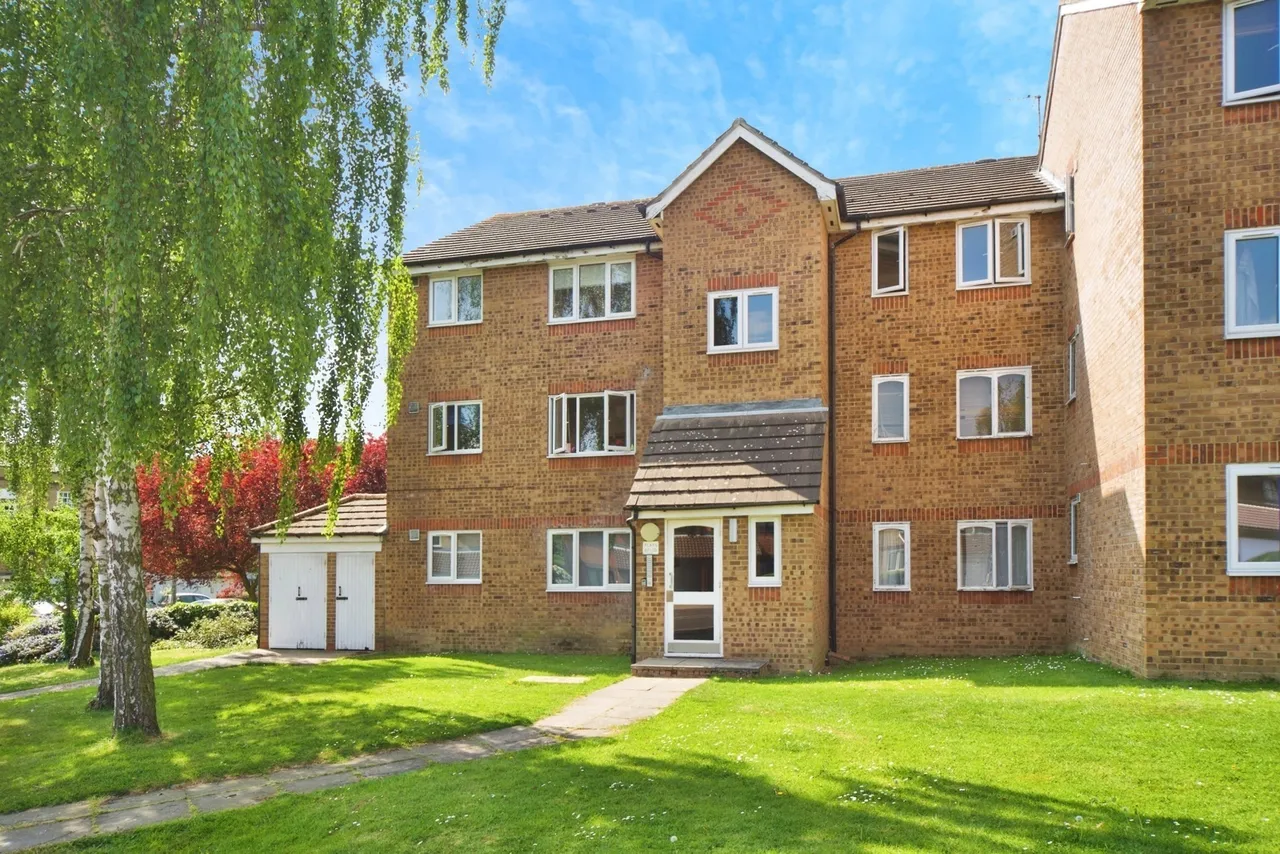 Leigh Hunt Drive, London, N14, photo 9