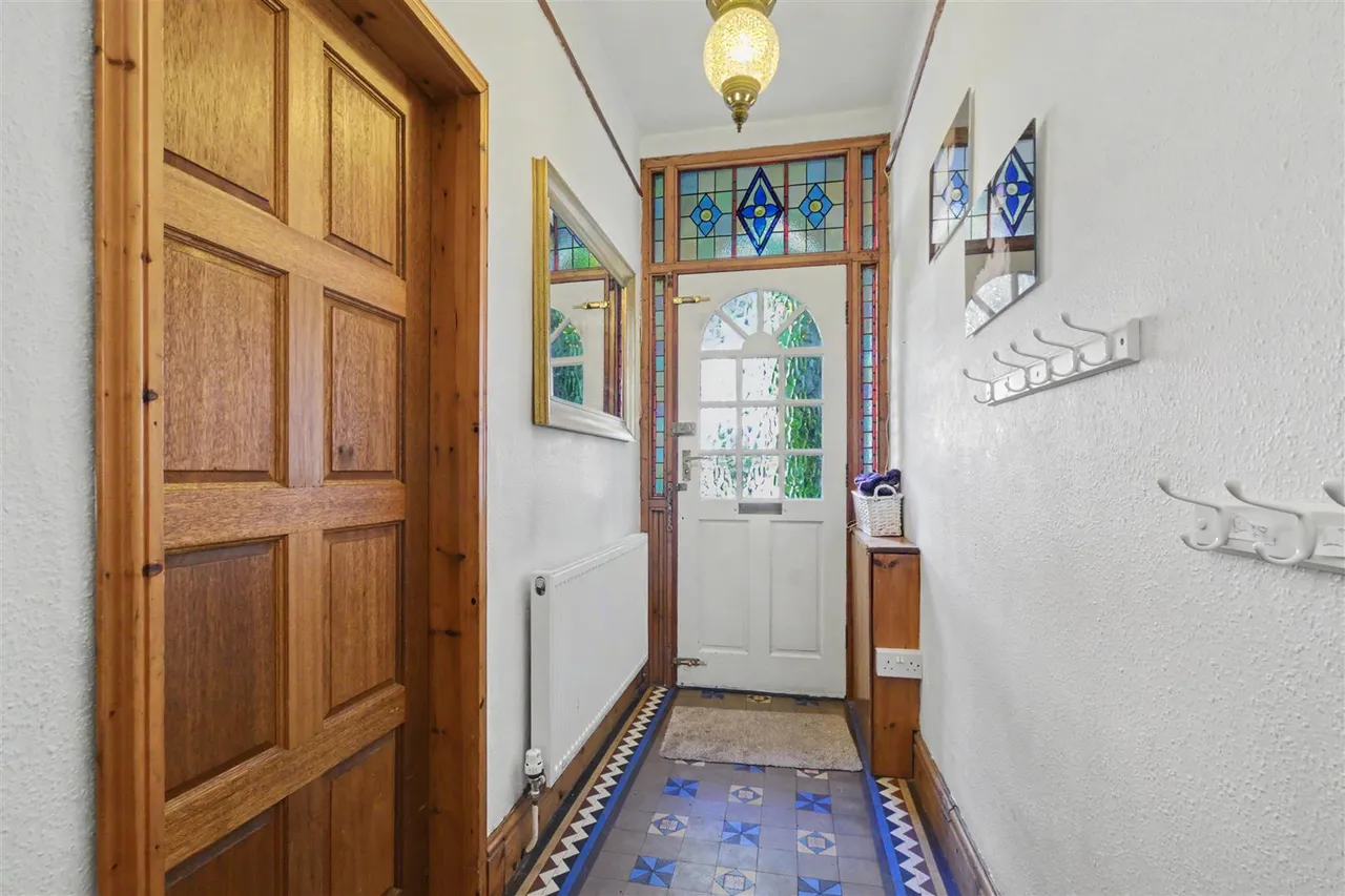 Trent Boulevard, Lady Bay, NG2, photo 6