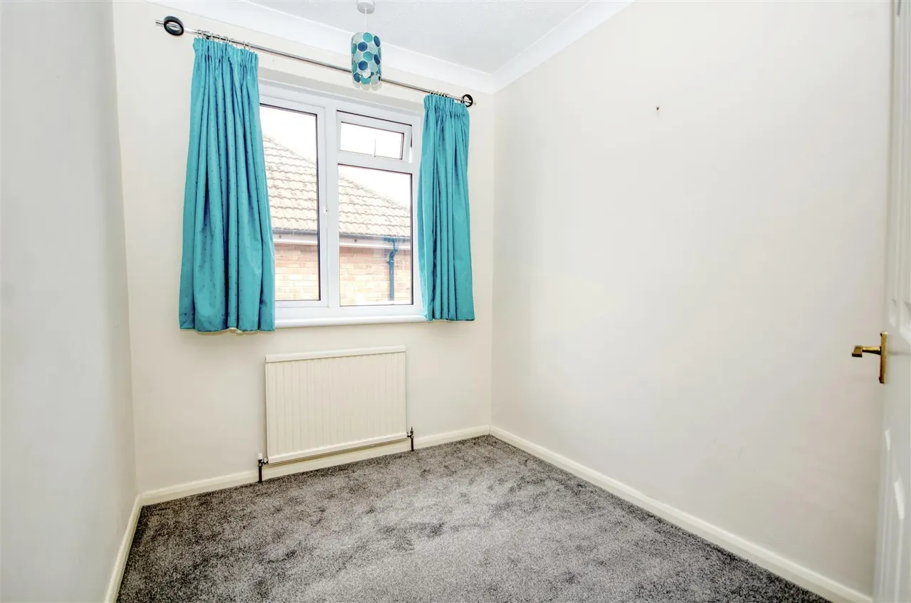 Charmwen Crescent, West End, Southampton, SO30 3AQ, photo 8