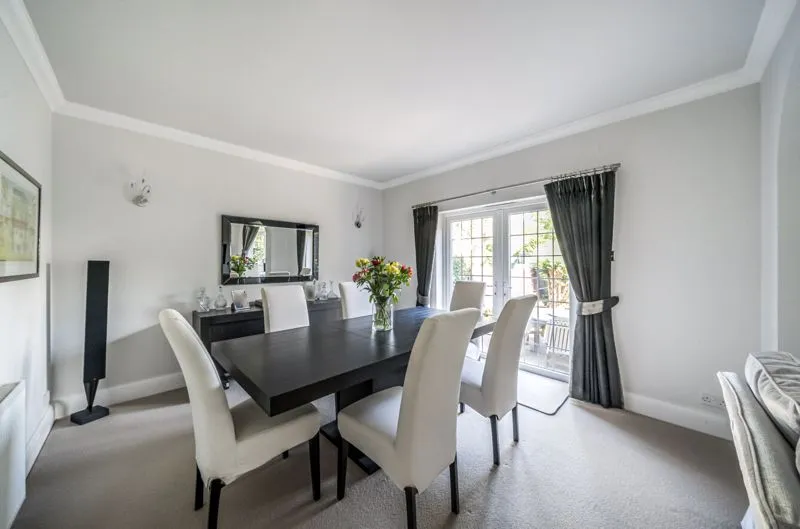 Purley Bury Avenue, Purley CR8 1JE, photo 8