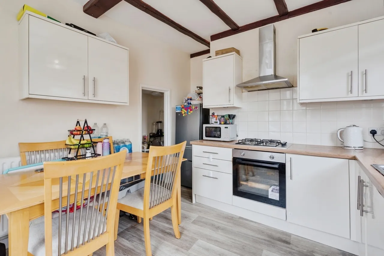 Rosedale Avenue, Atherton, M46, photo 5