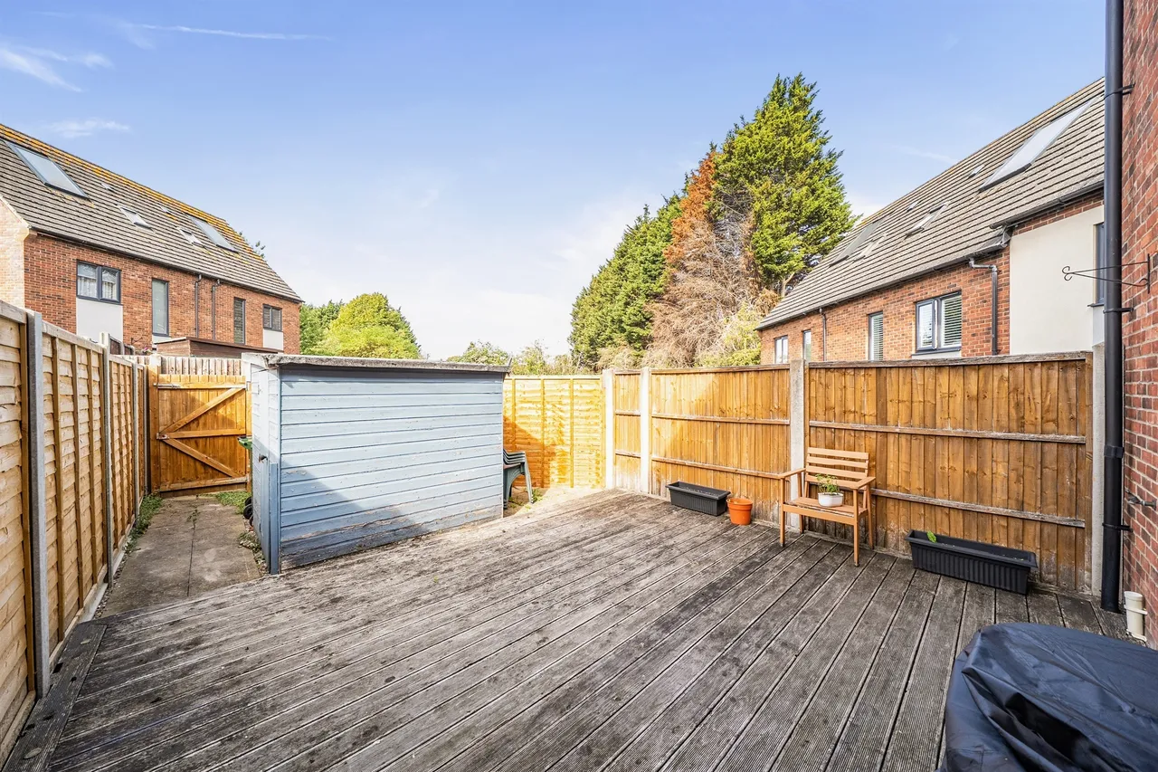 Neptune Road, Wellingborough, NN8, photo 8